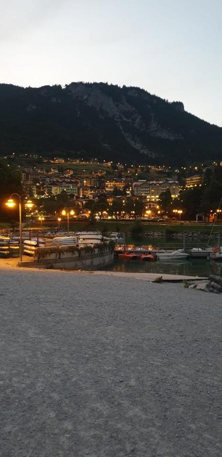 הוילה Chalet Relax Molveno E Andalo Dolomiti מראה חיצוני תמונה